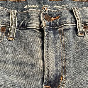 Old Navy Men's Athletic Taper 33x30 Blue Jeans